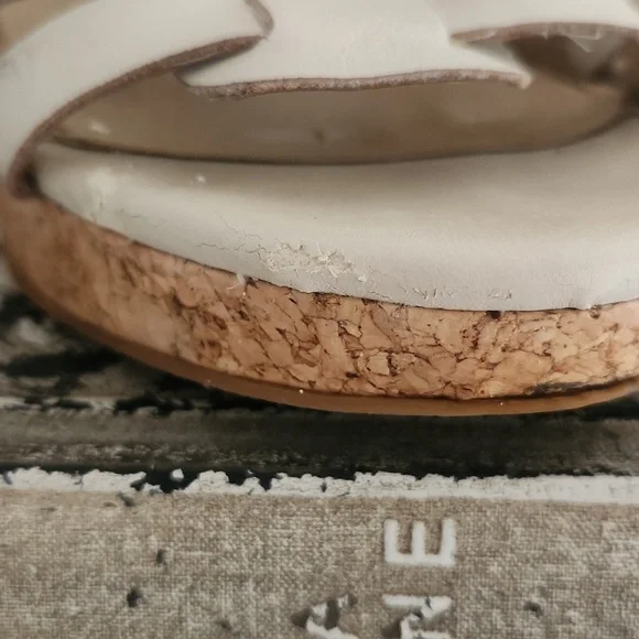 Lucky Brand Women's Cream Wedge Sandals - Picture 5 of 8